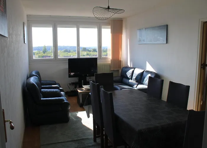 Le 24 Tranquille 3 à 2 Min Du Circuit Le Mans